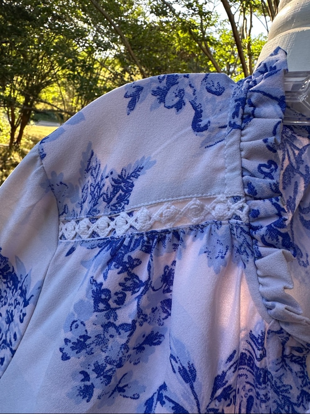 crown & ivy White Blouse with Blue Toile Print and Tassel Tie-Neck - Picture 6 of 7